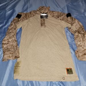 USMC FROG FR COMBAT ENSEMBLE SHIRT DESERT MARPAT BROWN SIZE MEDIUM NWT...